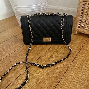 New Black Gold Chain Quilted Crossbody Bag